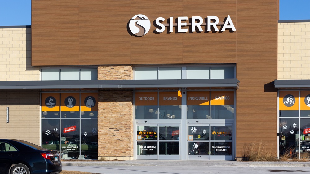 Jak nakupovat na Sierra Trading Post (NÁVOD 2024)
